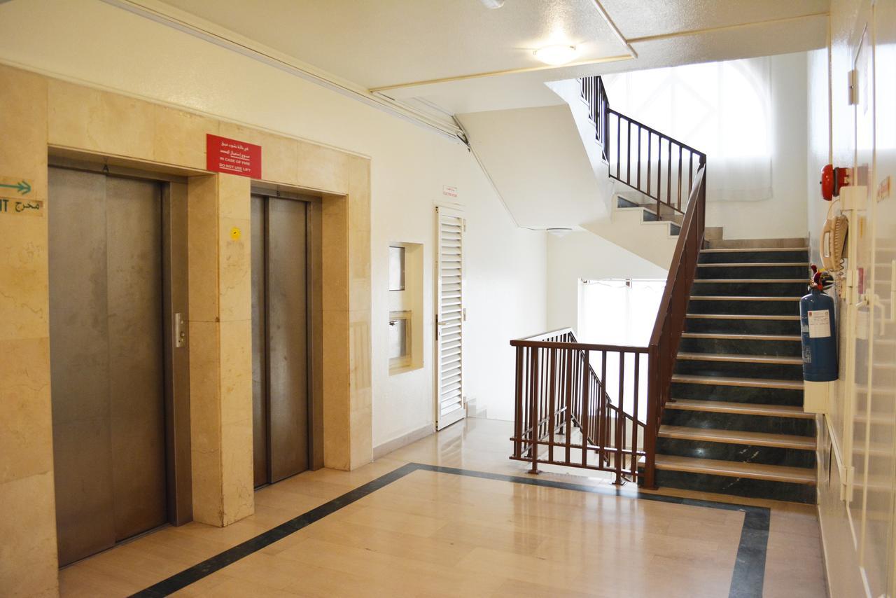 דובאי Galaxy Plaza Hotel מראה חיצוני תמונה