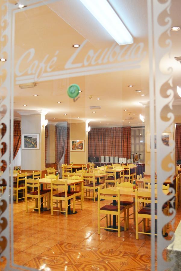 דובאי Galaxy Plaza Hotel מראה חיצוני תמונה