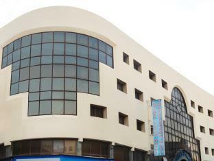 דובאי Galaxy Plaza Hotel מראה חיצוני תמונה
